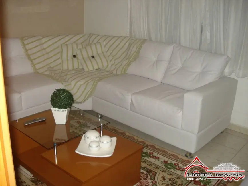 Foto 3 de Casa com 2 quartos à venda, 170m2 em Jardim Maria Amélia, Jacarei - SP