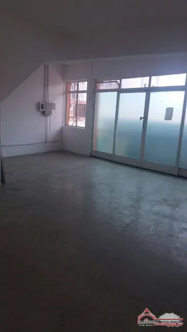 Sala Comercial para alugar, 376m2 em Centro, Jacarei - SP - imagem 6 Foto 6 de Sala Comercial para alugar, 376m2 em Centro, Jacarei - SP