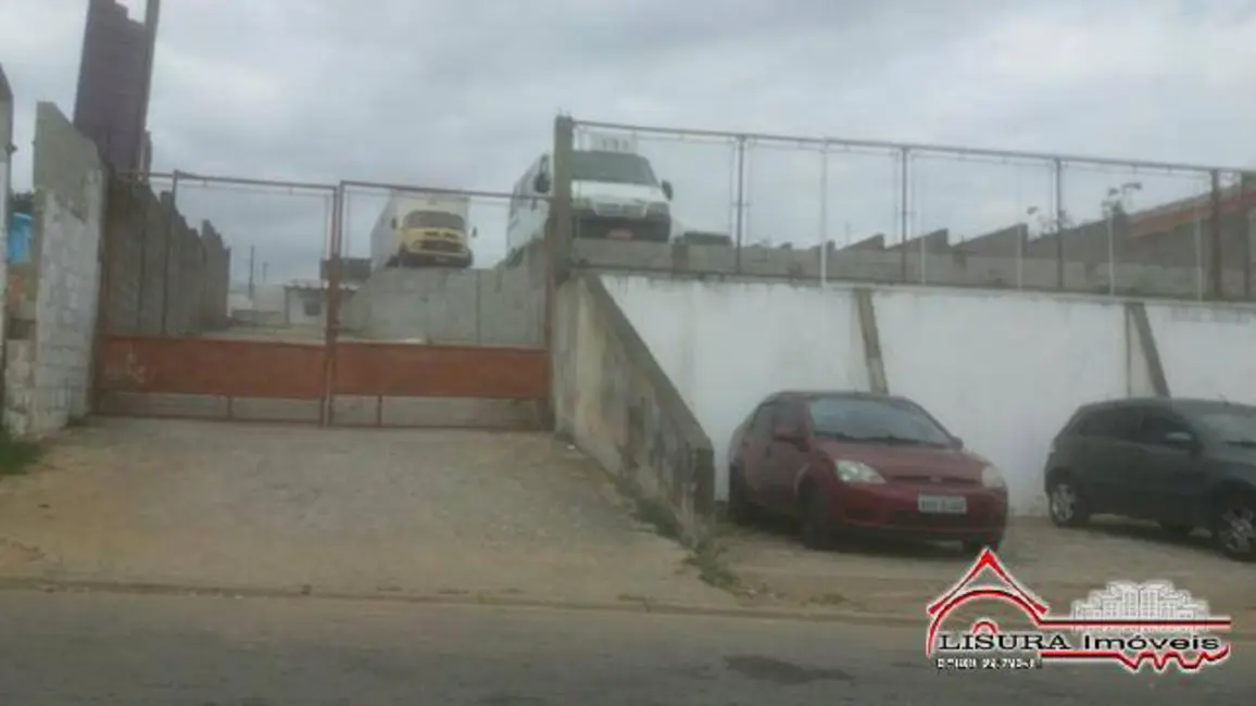 Foto 1 de Terreno / Lote à venda, 1700m2 em Jacarei - SP