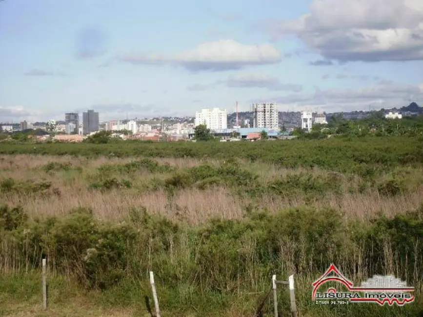 Foto 2 de Terreno / Lote à venda, 121000m2 em Jardim Emília, Jacarei - SP