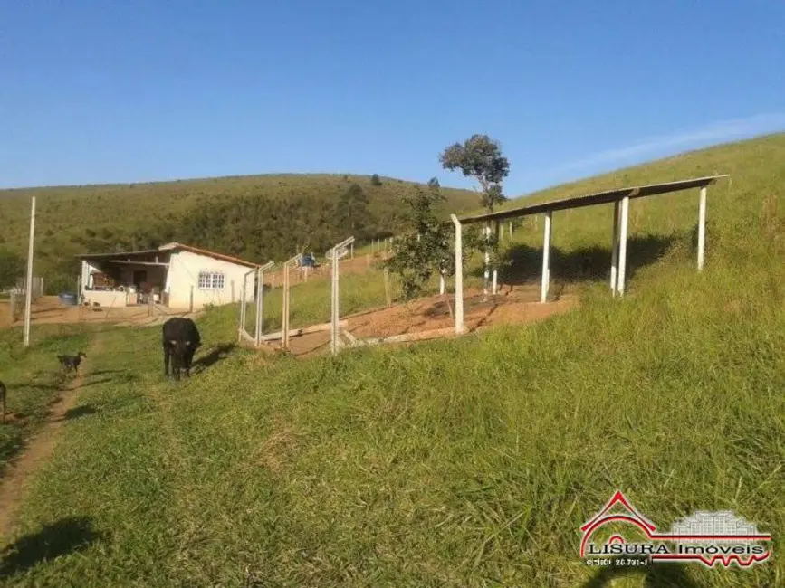 Foto 25 de Chácara à venda em Igarata - SP