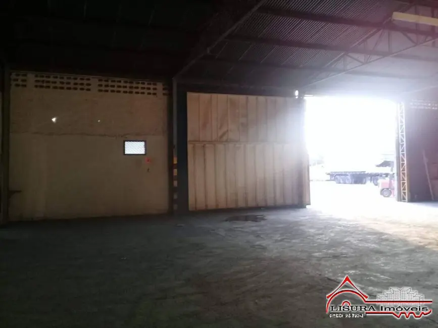 Foto 1 de Sala Comercial com 4 quartos para alugar, 860m2 em Jacarei - SP