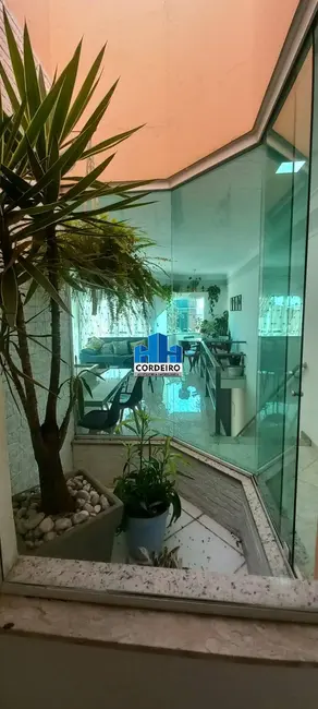 Foto 2 de Sobrado com 3 quartos à venda, 237m2 em Paraíso, Santo Andre - SP