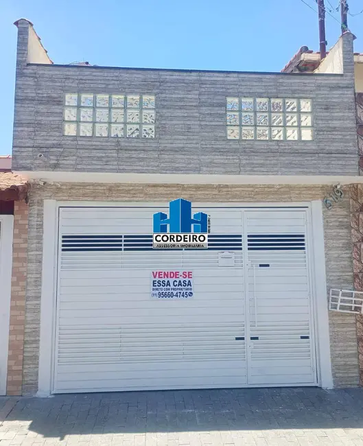 Foto 1 de Casa com 2 quartos à venda, 153m2 em Vila Ercília, Itaquaquecetuba - SP