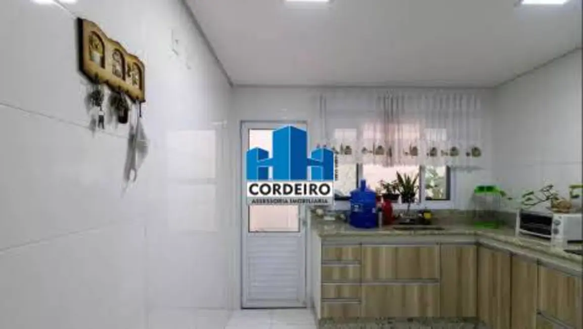 Foto 5 de Sobrado com 3 quartos à venda, 180m2 em Vila Pires, Santo Andre - SP