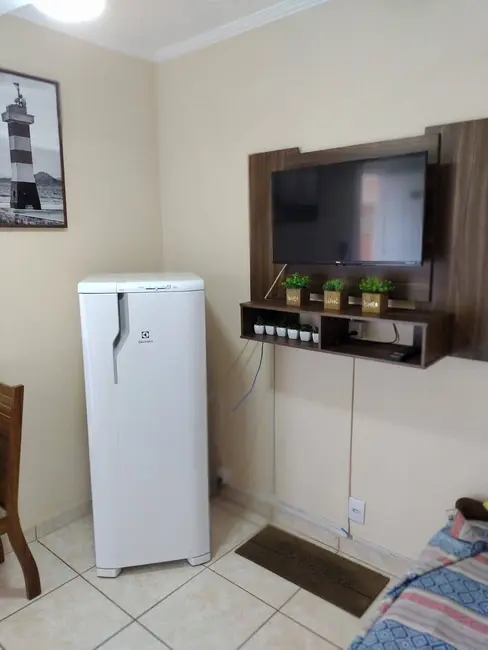 Kitnet com 1 quarto para alugar, 30m2 em Ponta da Praia, Santos - SP - imagem 3 Foto 3 de Kitnet com 1 quarto para alugar, 30m2 em Ponta da Praia, Santos - SP