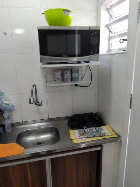 Kitnet com 1 quarto para alugar, 30m2 em Ponta da Praia, Santos - SP - imagem 7 Foto 7 de Kitnet com 1 quarto para alugar, 30m2 em Ponta da Praia, Santos - SP