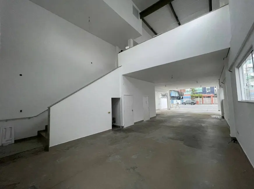 Foto 2 de Sala Comercial à venda e para alugar, 230m2 em Macuco, Santos - SP