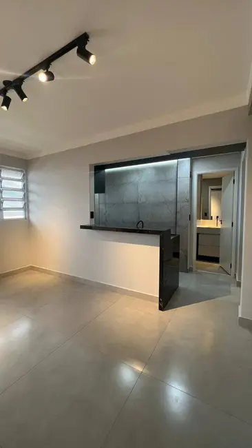 Foto 4 de Apartamento com 2 quartos à venda, 60m2 em Pompéia, Santos - SP