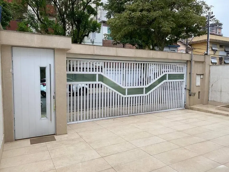 Foto 4 de Casa com 3 quartos à venda, 350m2 em Gonzaga, Santos - SP