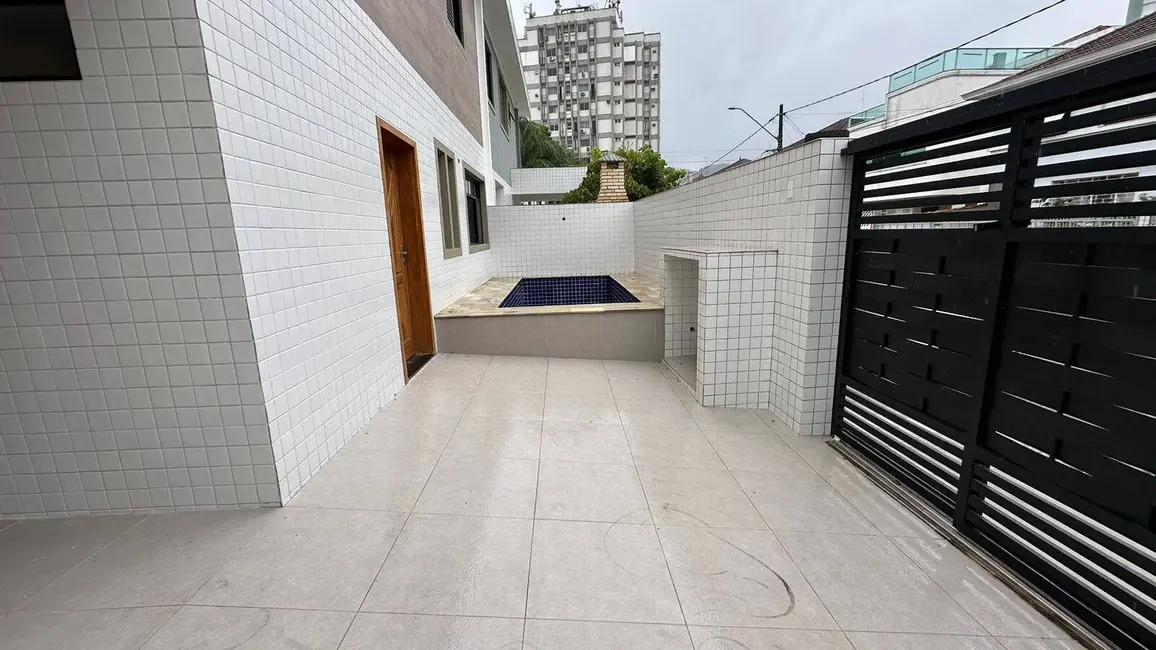 Foto 3 de Sobrado com 3 quartos à venda, 140m2 em Vila Belmiro, Santos - SP