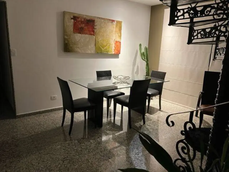 Foto 5 de Cobertura com 2 quartos à venda, 190m2 em Embaré, Santos - SP