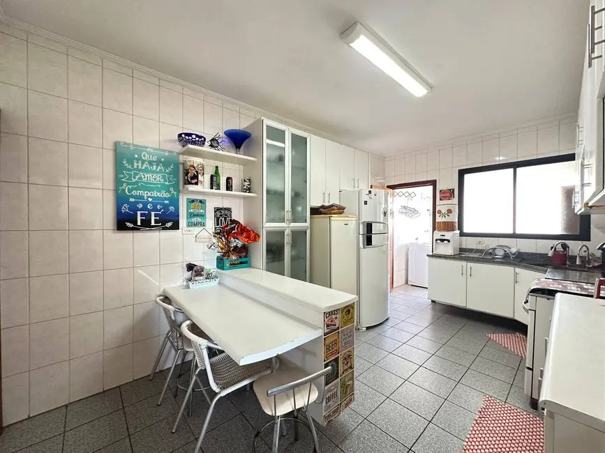 Apartamento com 3 quartos à venda, 100m2 em Campo Grande, Santos - SP - imagem 5 Foto 5 de Apartamento com 3 quartos à venda, 100m2 em Campo Grande, Santos - SP