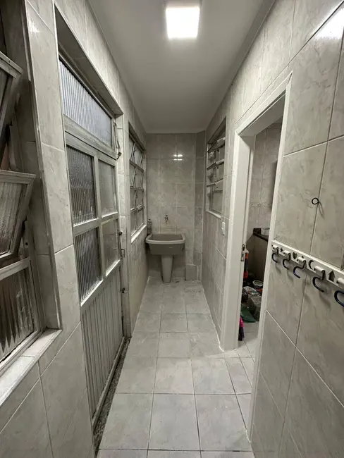 Foto 9 de Apartamento com 2 quartos à venda, 71m2 em Macuco, Santos - SP