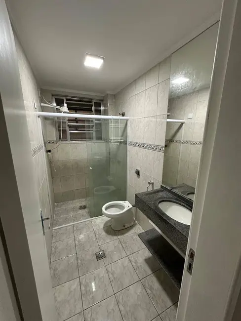 Foto 6 de Apartamento com 2 quartos à venda, 71m2 em Macuco, Santos - SP
