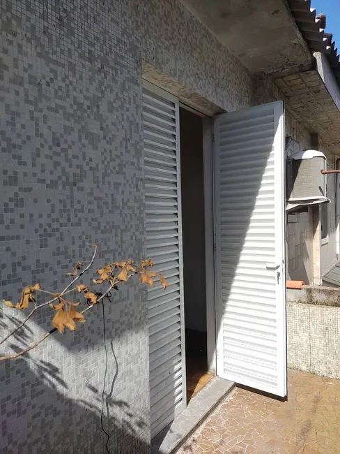 Foto 2 de Sobrado com 2 quartos à venda, 88m2 em Aparecida, Santos - SP