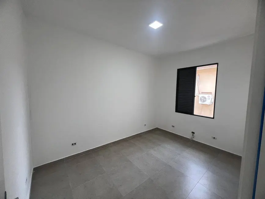 Apartamento com 2 quartos à venda, 70m2 em Embaré, Santos - SP - imagem 4 Foto 4 de Apartamento com 2 quartos à venda, 70m2 em Embaré, Santos - SP