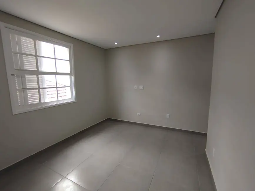 Apartamento com 2 quartos para alugar, 70m2 em Embaré, Santos - SP - imagem 4 Foto 4 de Apartamento com 2 quartos para alugar, 70m2 em Embaré, Santos - SP
