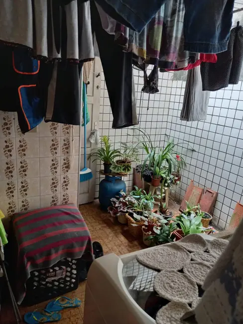 Foto 2 de Sobrado com 2 quartos à venda, 80m2 em Ponta da Praia, Santos - SP