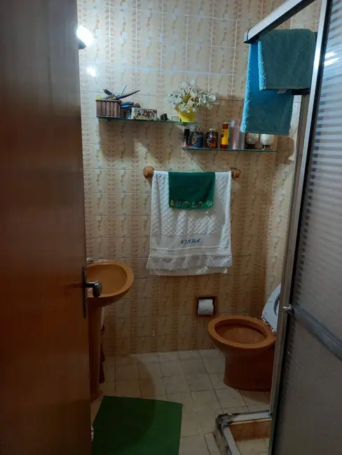 Foto 3 de Sobrado com 2 quartos à venda, 80m2 em Ponta da Praia, Santos - SP