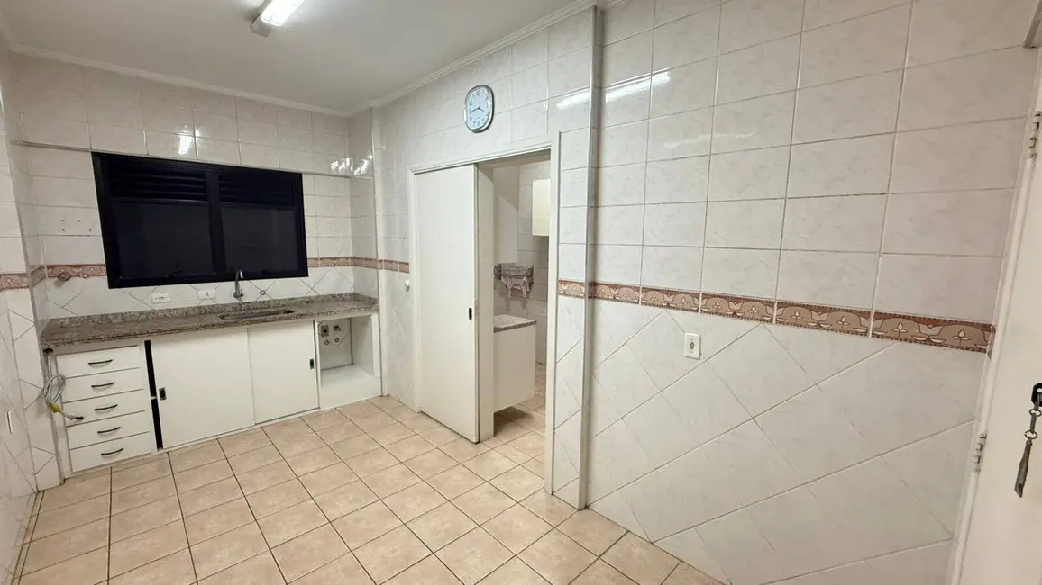 Foto 7 de Apartamento com 2 quartos à venda, 89m2 em Embaré, Santos - SP