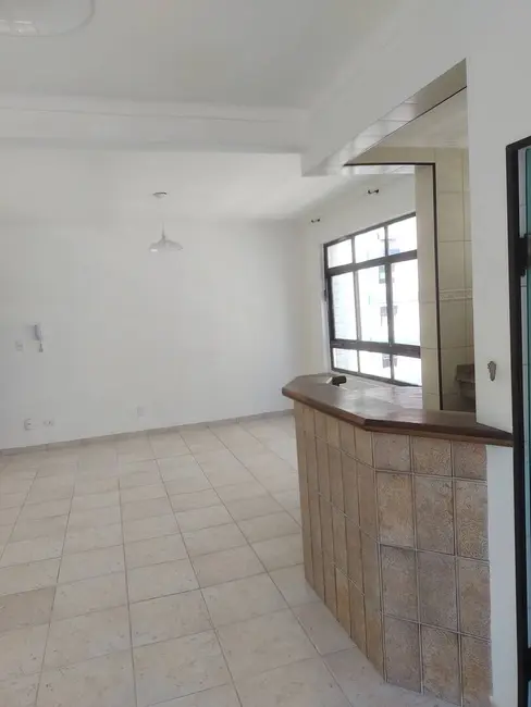 Apartamento com 1 quarto para alugar, 40m2 em José Menino, Santos - SP - imagem 2 Foto 2 de Apartamento com 1 quarto para alugar, 40m2 em José Menino, Santos - SP