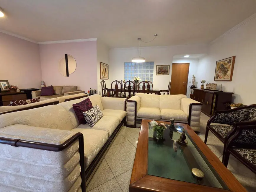 Apartamento com 4 quartos à venda, 218m2 em Gonzaga, Santos - SP - imagem 5 Foto 5 de Apartamento com 4 quartos à venda, 218m2 em Gonzaga, Santos - SP