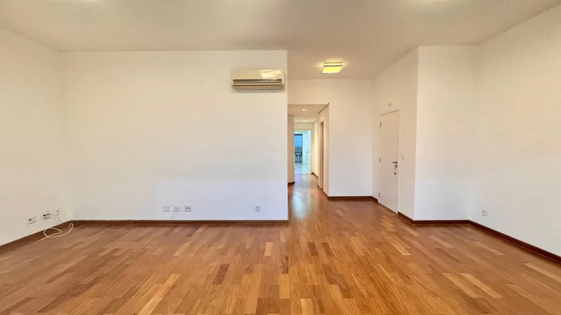 Foto 7 de Apartamento com 3 quartos para alugar, 150m2 em Embaré, Santos - SP