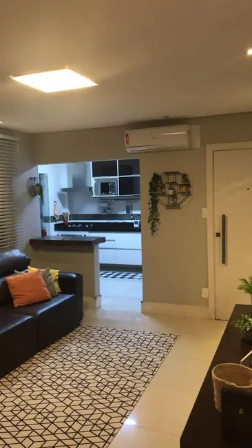 Foto 1 de Apartamento com 3 quartos para alugar, 150m2 em Embaré, Santos - SP