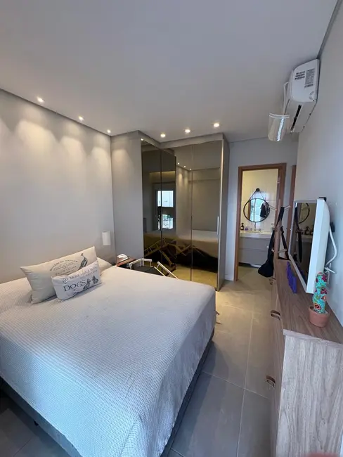 Foto 3 de Apartamento com 2 quartos à venda, 72m2 em Gonzaga, Santos - SP