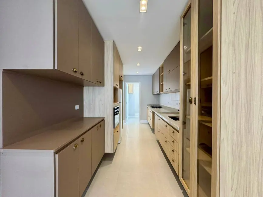 Foto 4 de Apartamento com 2 quartos à venda, 74m2 em Gonzaga, Santos - SP