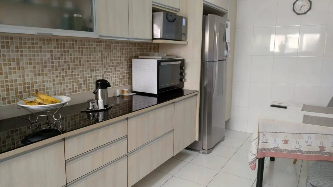 Foto 6 de Casa com 3 quartos à venda, 212m2 em Aparecida, Santos - SP