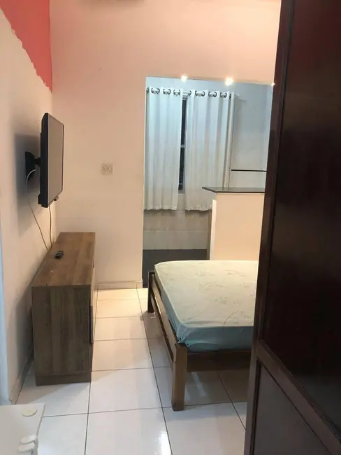 Foto 3 de Kitnet com 1 quarto à venda, 32m2 em Sao Vicente - SP