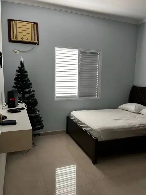 Foto 4 de Sobrado com 3 quartos à venda, 320m2 em Vila Belmiro, Santos - SP