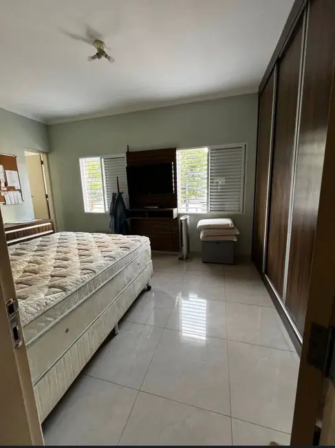 Foto 8 de Sobrado com 3 quartos à venda, 320m2 em Vila Belmiro, Santos - SP