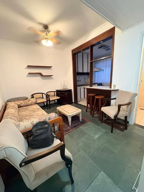 Apartamento com 1 quarto à venda, 55m2 em Gonzaga, Santos - SP - imagem 9 Foto 9 de Apartamento com 1 quarto à venda, 55m2 em Gonzaga, Santos - SP