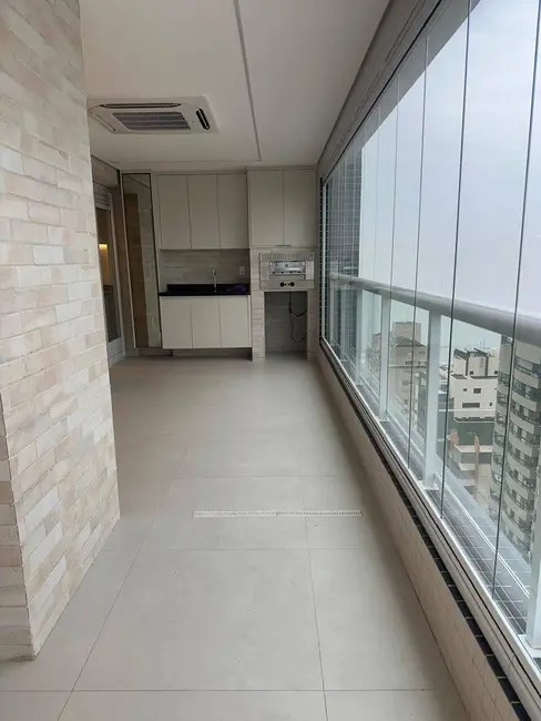 Foto 2 de Apartamento com 3 quartos à venda, 150m2 em Embaré, Santos - SP