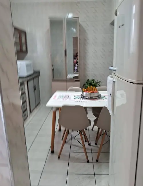 Apartamento com 2 quartos à venda, 70m2 em Gonzaga, Santos - SP - imagem 5 Foto 5 de Apartamento com 2 quartos à venda, 70m2 em Gonzaga, Santos - SP
