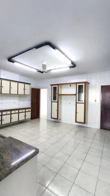 Foto 1 de Apartamento com 3 quartos à venda, 174m2 em Ponta da Praia, Santos - SP