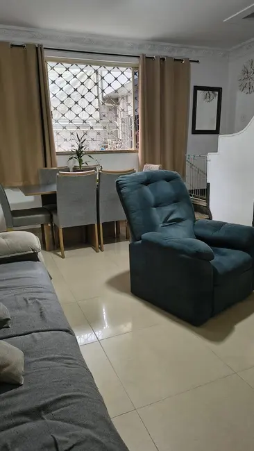 Sobrado com 3 quartos à venda, 91m2 em Gonzaga, Santos - SP - imagem 5 Foto 5 de Sobrado com 3 quartos à venda, 91m2 em Gonzaga, Santos - SP