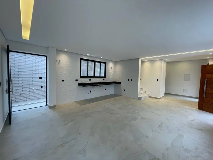 Foto 2 de Sobrado com 4 quartos à venda, 242m2 em Ponta da Praia, Santos - SP
