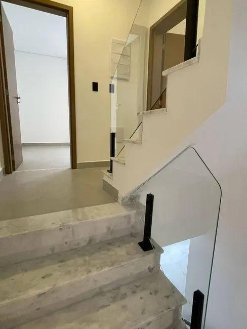 Foto 9 de Sobrado com 4 quartos à venda, 242m2 em Ponta da Praia, Santos - SP
