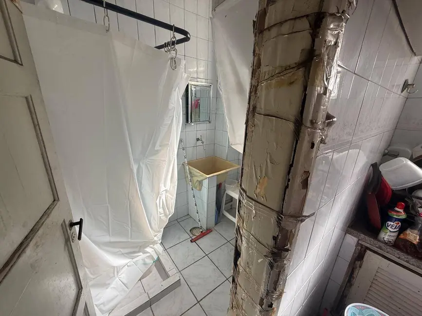 Foto 9 de Kitnet com 1 quarto à venda, 21m2 em Boqueirão, Santos - SP