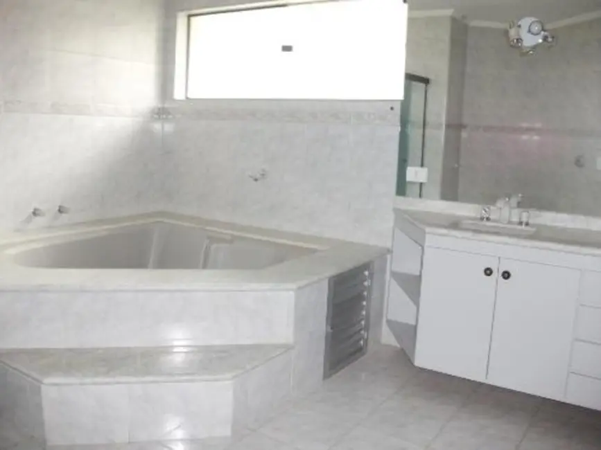 Foto 6 de Casa com 4 quartos à venda e para alugar, 465m2 em Barueri - SP