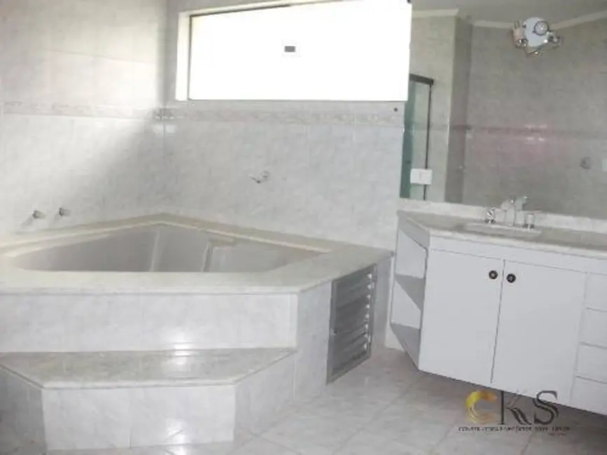 Foto 6 de Casa com 4 quartos à venda e para alugar, 465m2 em Barueri - SP