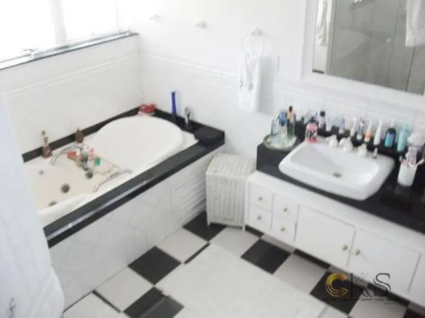 Casa de Condomínio com 4 quartos à venda, 700m2 em Santana De Parnaiba - SP - imagem 8 Foto 8 de Casa de Condomínio com 4 quartos à venda, 700m2 em Santana De Parnaiba - SP