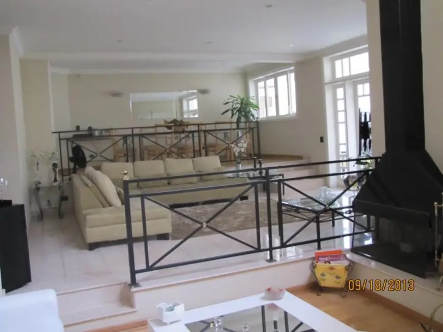 Foto 2 de Casa de Condomínio com 4 quartos à venda, 520m2 em Santana De Parnaiba - SP