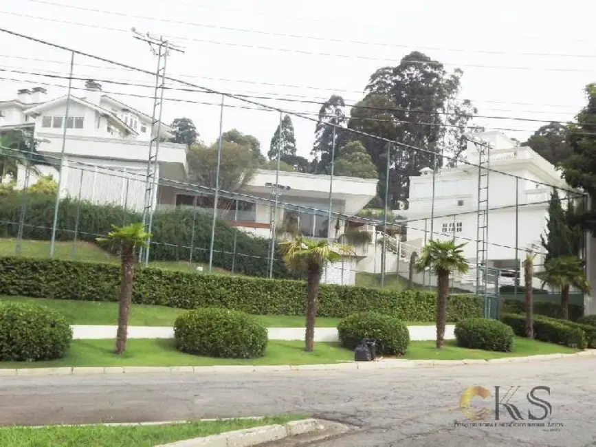 Casa com 5 quartos à venda e para alugar, 1040m2 em Barueri - SP - imagem 5 Foto 5 de Casa com 5 quartos à venda e para alugar, 1040m2 em Barueri - SP