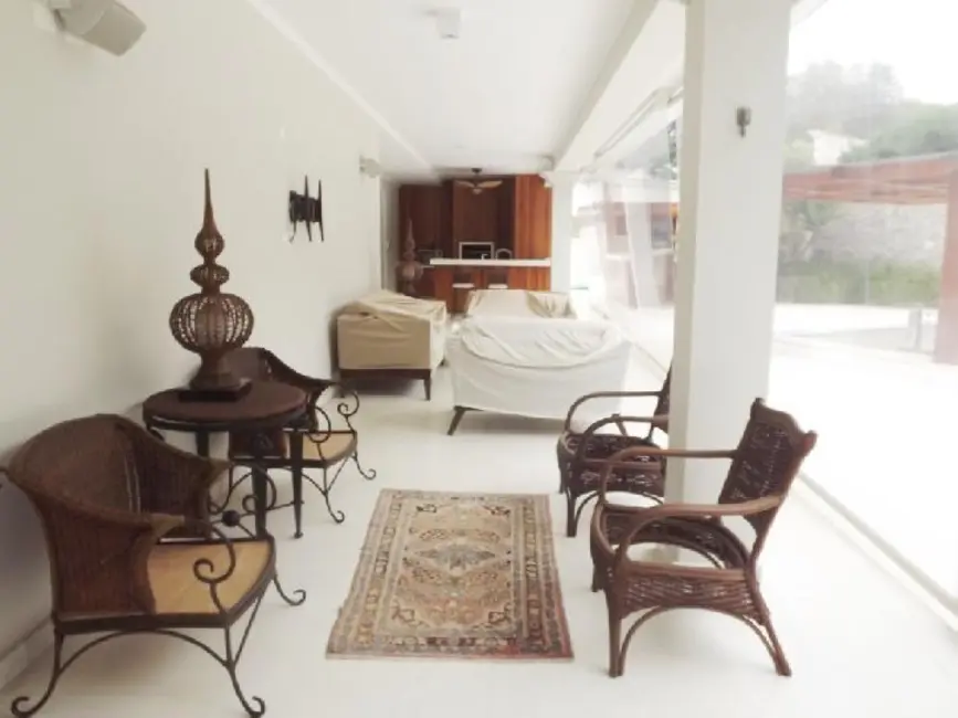 Casa com 5 quartos à venda e para alugar, 1040m2 em Barueri - SP - imagem 9 Foto 9 de Casa com 5 quartos à venda e para alugar, 1040m2 em Barueri - SP