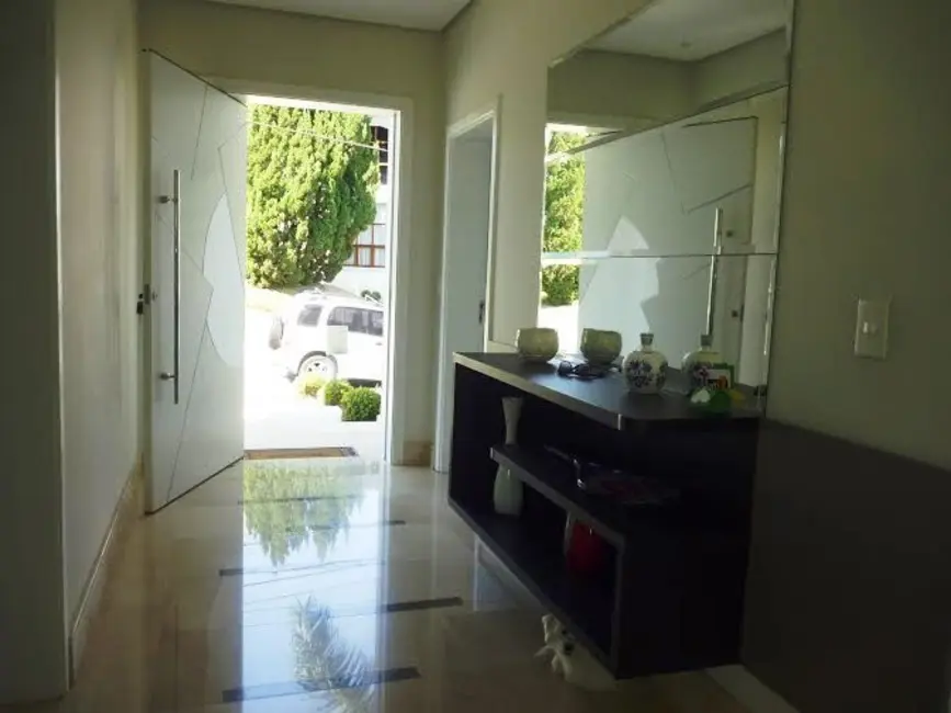 Foto 3 de Casa de Condomínio com 4 quartos à venda, 430m2 em Santana De Parnaiba - SP